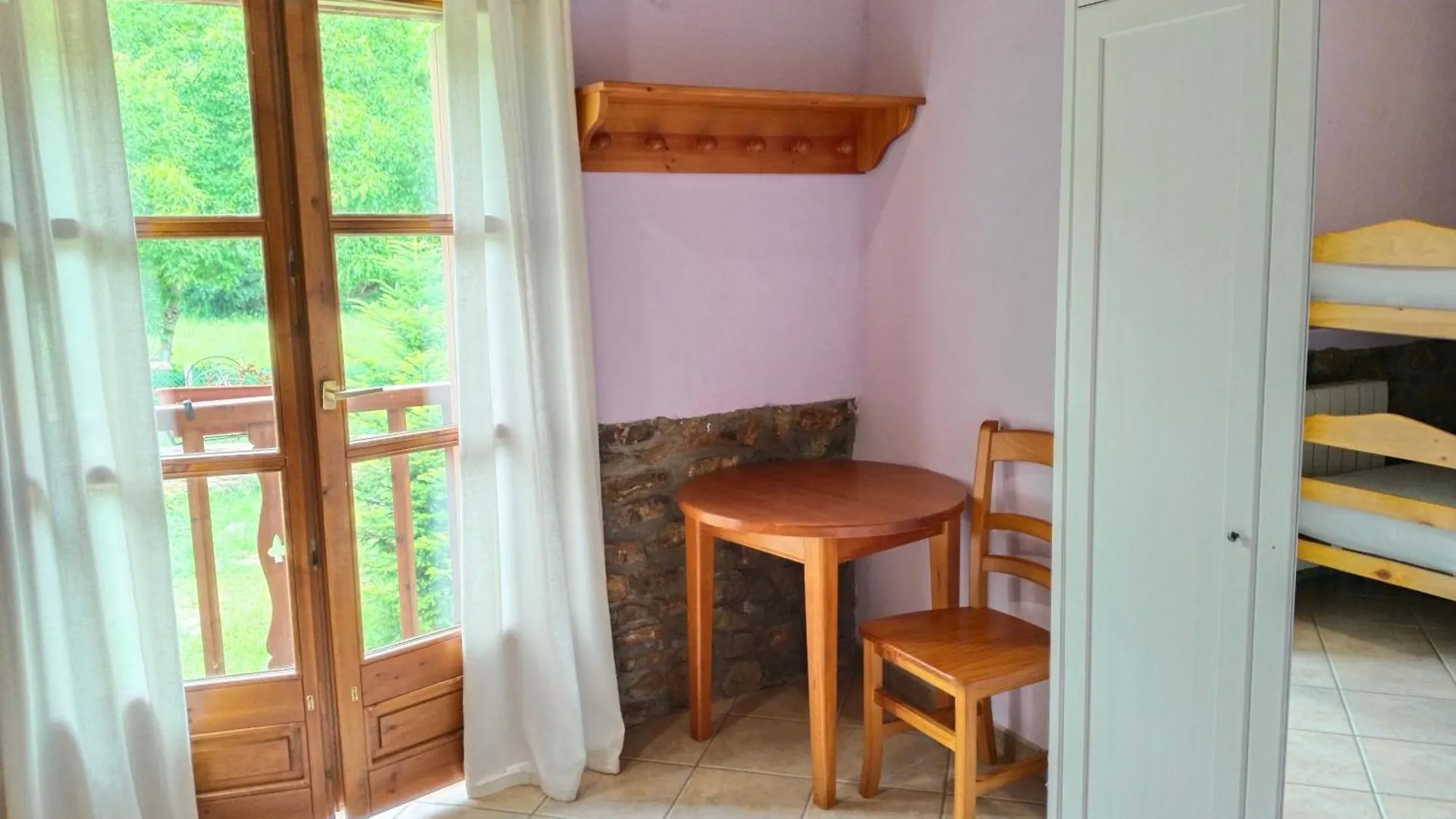 La Borda De Ritort Bed & Breakfast Sort